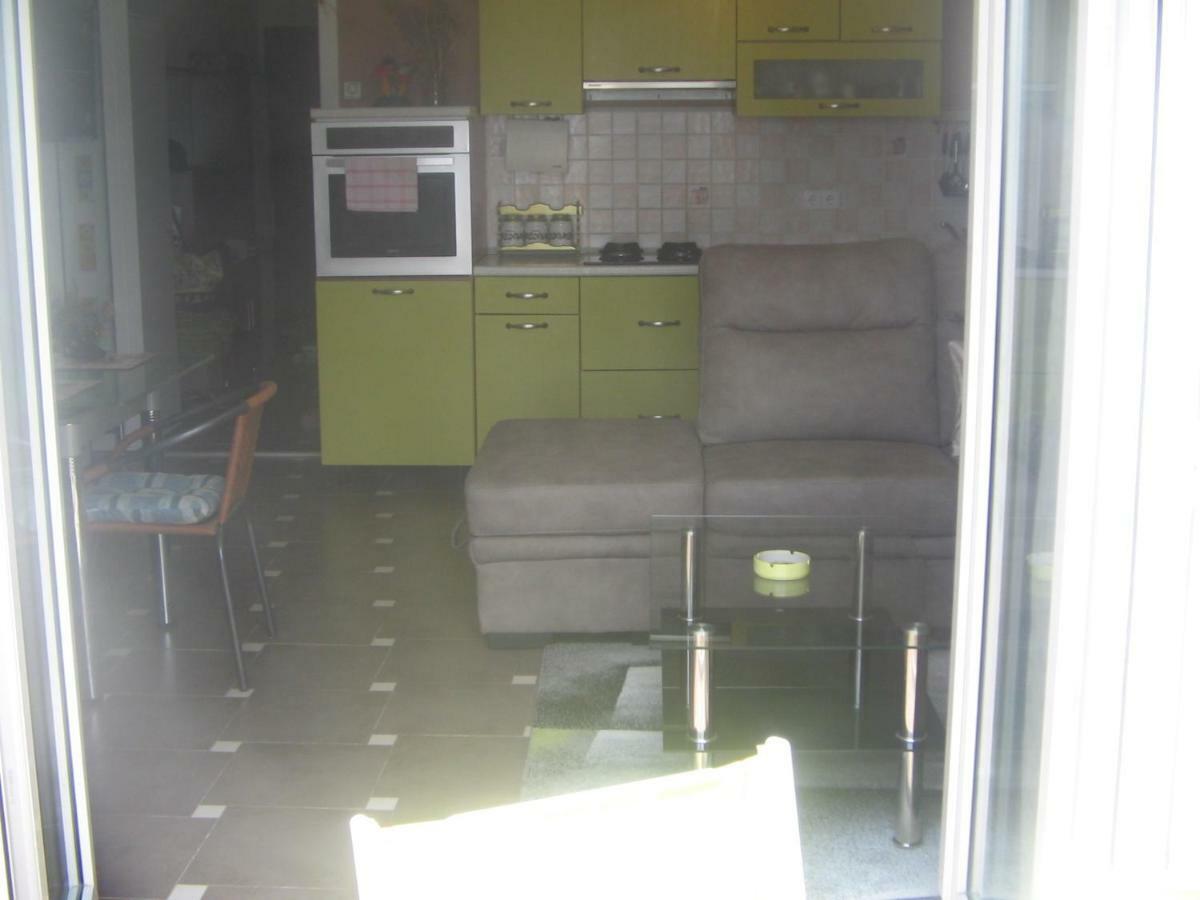 Apartman Karla Apartment Crikvenica Exterior photo