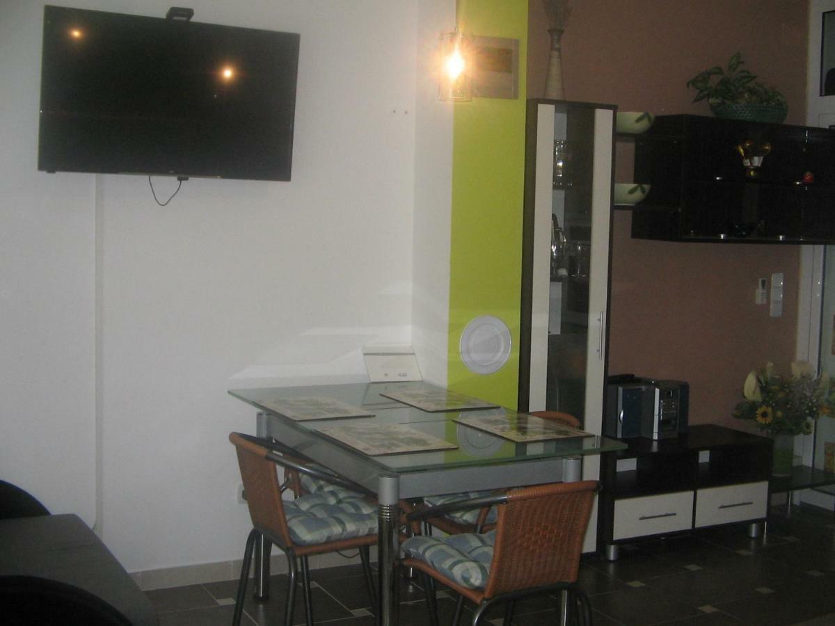 Apartman Karla Apartment Crikvenica Exterior photo